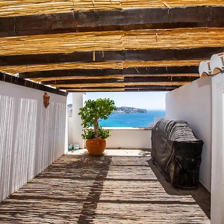 Garden Club Sea Views And Pool Villa