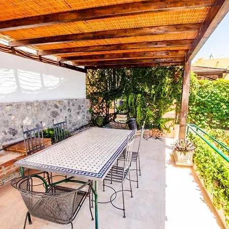 Garden Club Sea Views And Pool * Almunecar